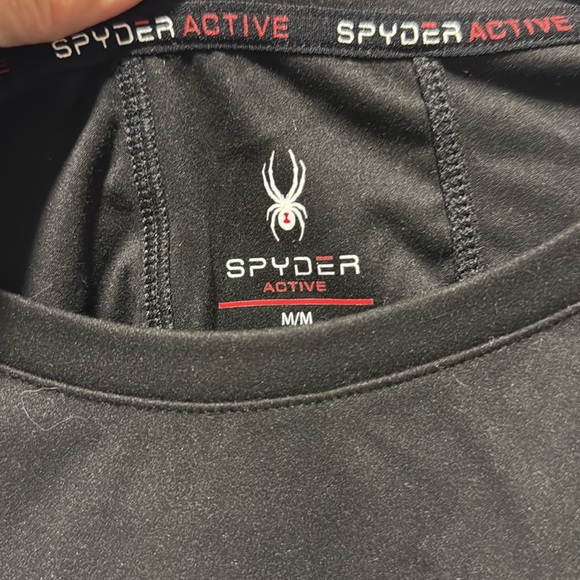 Spyder Athletic Top Size M. Stretch with great details! NWOT - Picture 3 of 7
